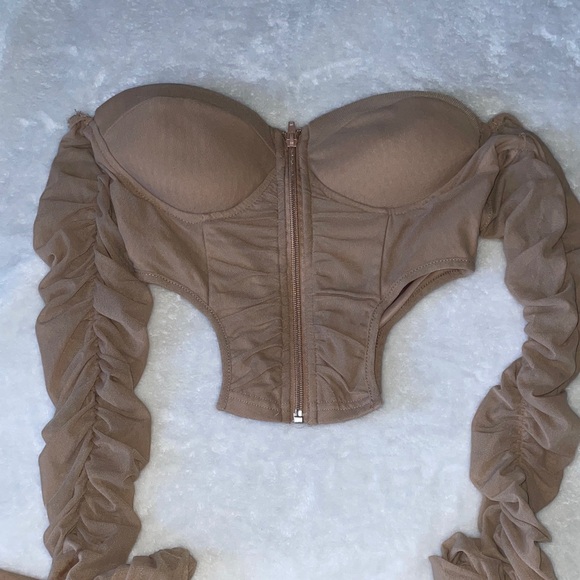 Fashion Nova Tan Ruched 2-piece - Picture 2 of 4